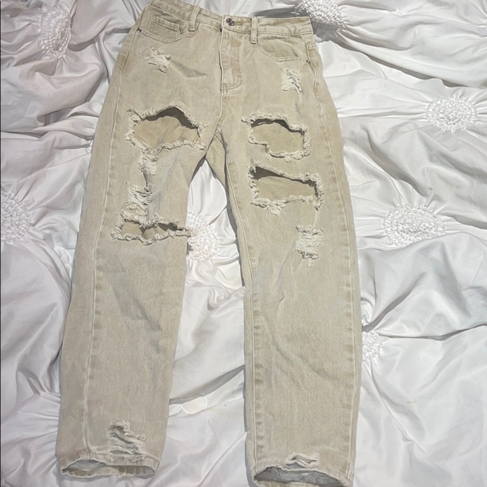 Missguided Distressed High-Rise Mom Jeans